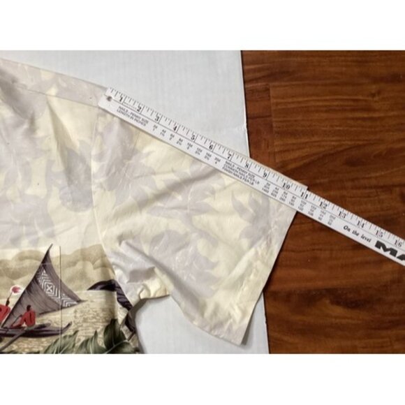 Hawaiian Shirt by Winnie Fashion Volcano Tan Volcano Boats Men’s XL Button Down - Picture 4 of 4